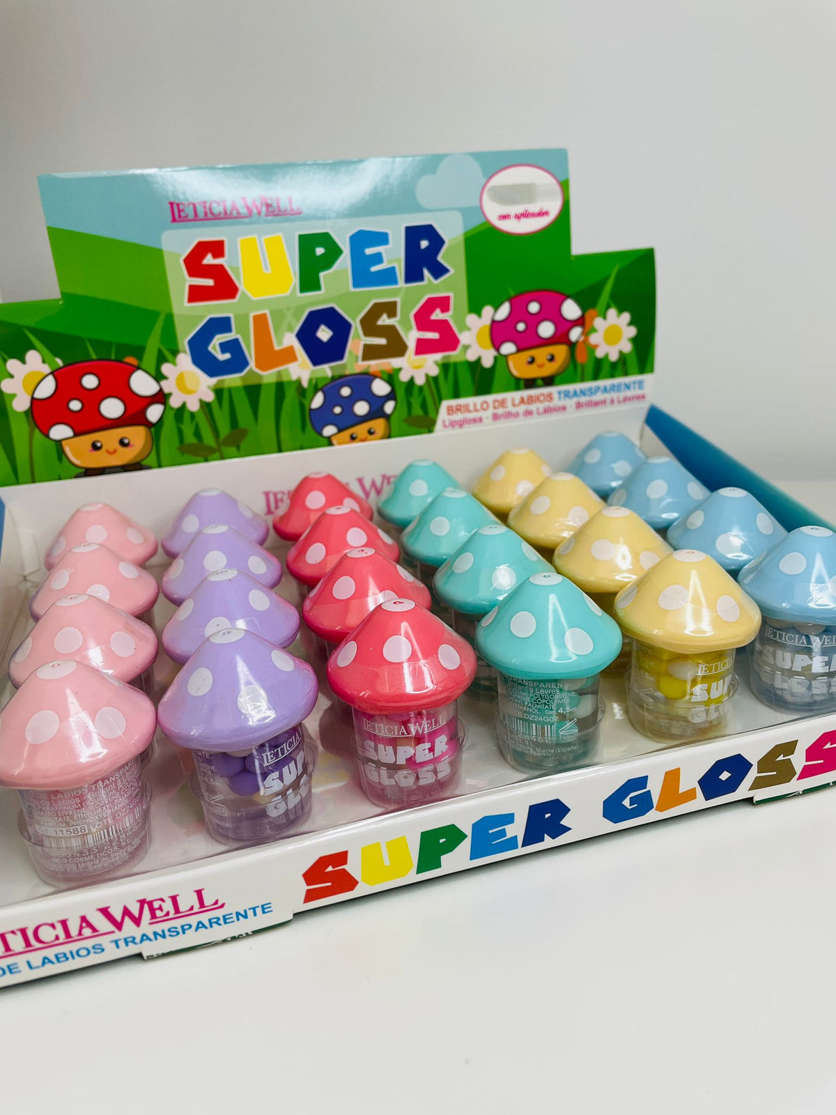 Super Gloss Letícia Well