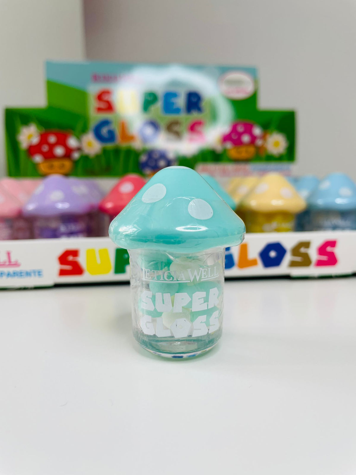 Super Gloss Letícia Well